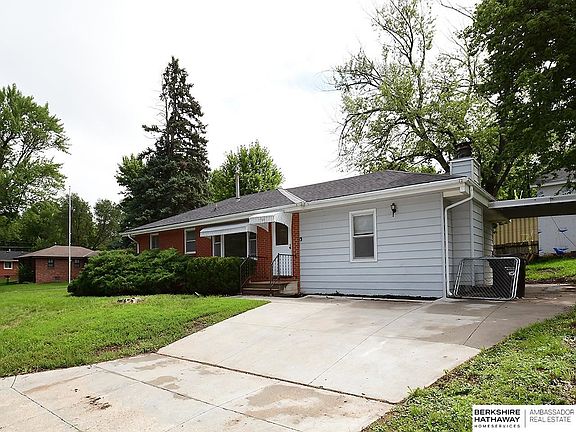 3rd image of 1740 N 64th St