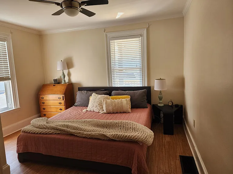 285 Pine St #4 — Photo 22