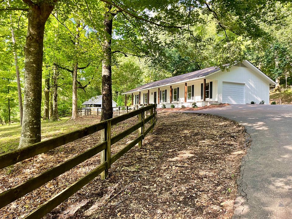 1st image of 2638 Perry Rd