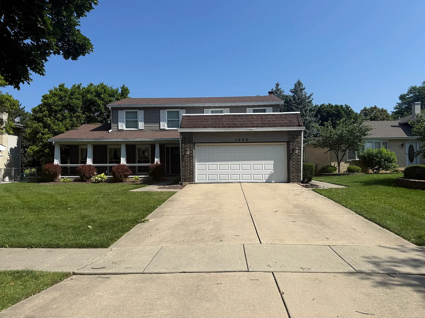 4 bed, 2.5 bath, $4,200 — Photo 1