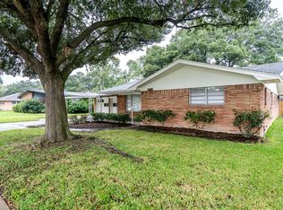 7715 Glen Vista St, Houston, TX 77061