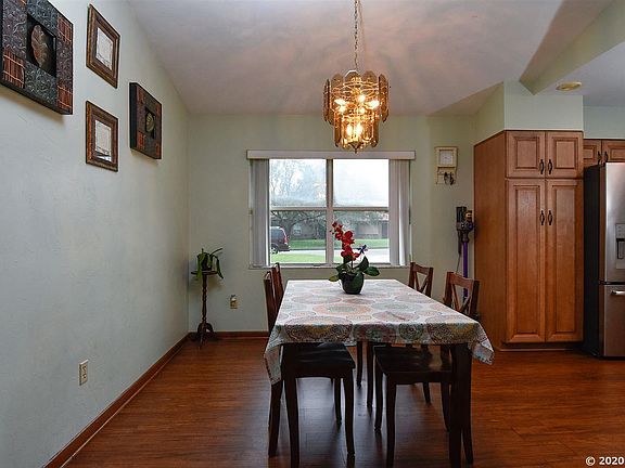 5th image of 5013 NW 28th Pl