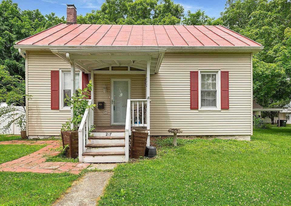 217 N Fillmore St, Red Bud, IL 62278 Zillow