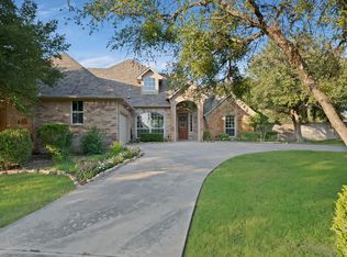 120 Ashley Ln, Lakeside, TX 76108