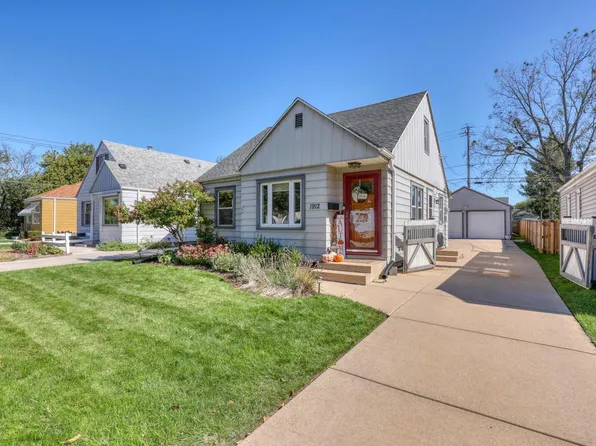 1912 South 92nd STREET, West Allis, WI 53227