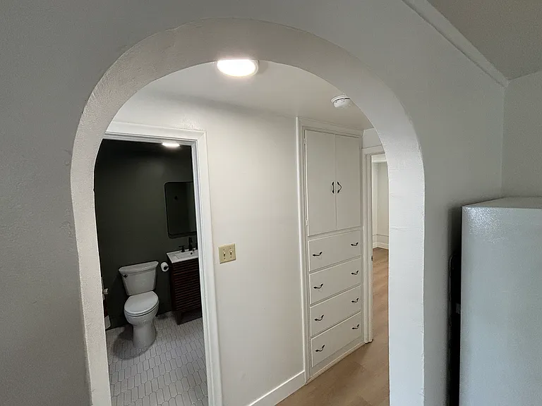 850 S Lake St #3 — Photo 19