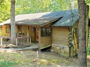 709 Country Oaks Dr, Pigeon Forge, TN 37863