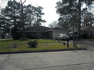 6534 Coachgate Dr, Spring, TX 77373