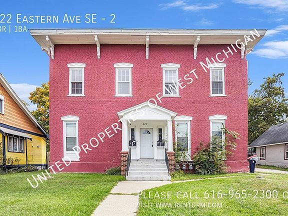 2nd image of 822 Eastern Ave SE APT 2