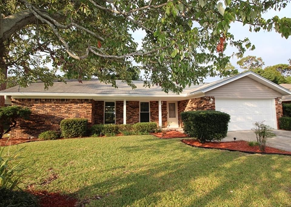 1st image of 611 Ironwood Dr