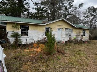 119 Harry St, Picayune, MS 39466