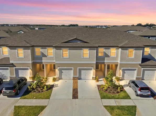 10149 Trumpet Honeysuckle Way, San Antonio, FL 33576