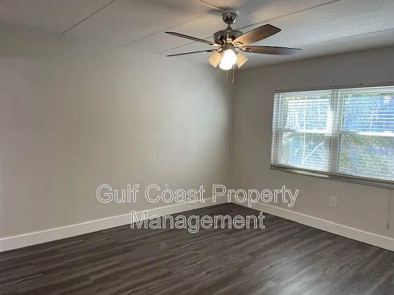 270 Santa Maria St #104 — Photo 18
