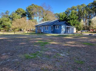 7748 Jordan Rd, Gloucester Point, VA 23062