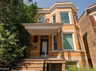 2040 W Irving Park Rd #2, Chicago, IL 60618