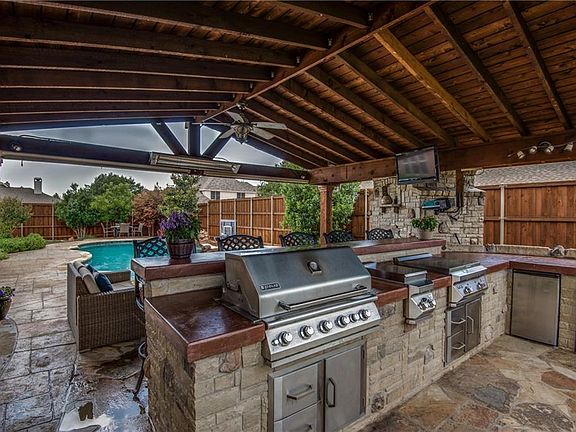 2nd image of 1031 Willowmist Dr