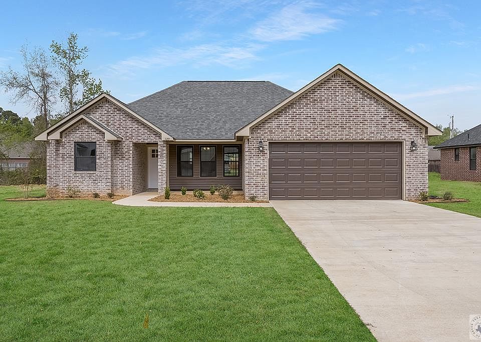 1st image of 120 Village Pl