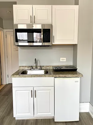 Rented by Tourma Realty LLC | media 13