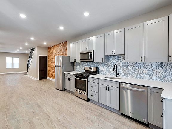 5th image of 6205 Elmwood Ave