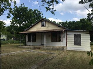 647 Live Oak St, Meridian, TX 76665