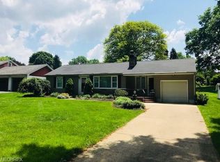 3818 Crestwood St NW, Canton, OH