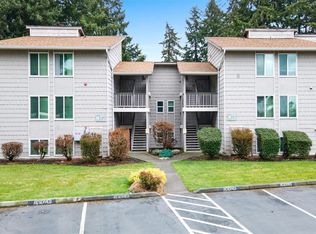33016 17th Pl S APT B102, Federal Way, WA 98003