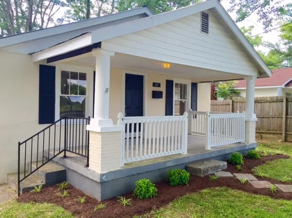 567 Hayes St, Smithville, TN 37166