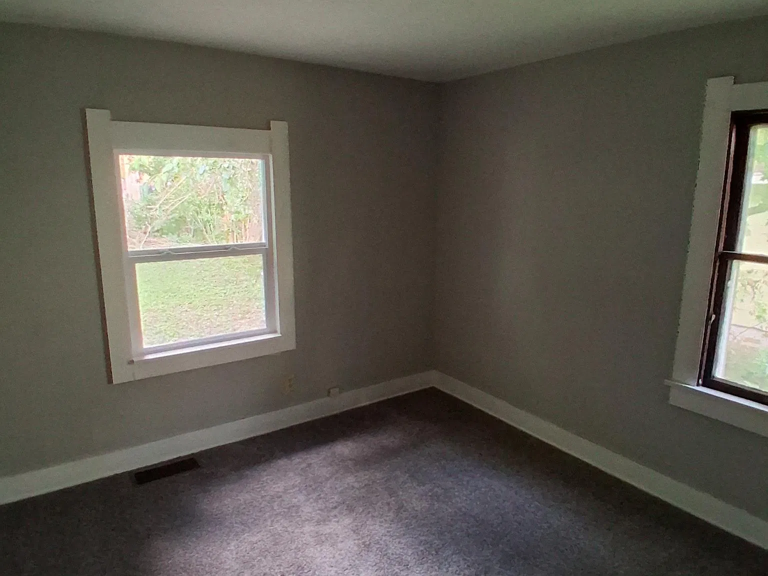 2 bed, $1,075 — Photo 4