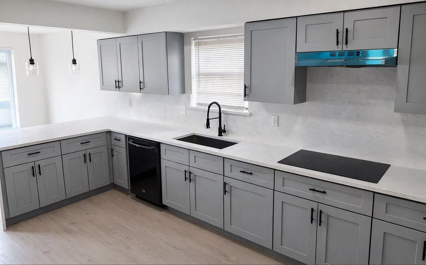 3 bed, 2.5 bath, 1676 sqft, $2,300 — Photo 4