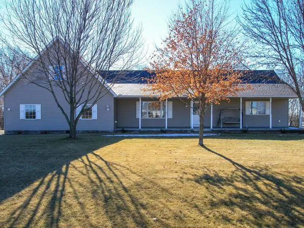17003 236th Cir, Hutchinson, MN 55350