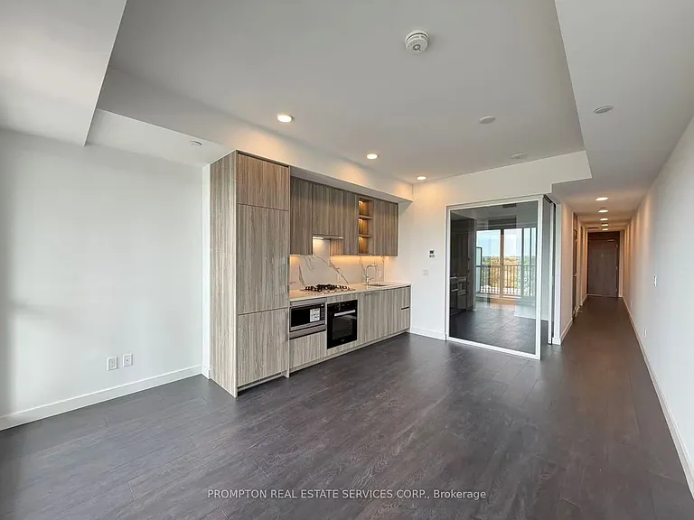 18 Esther Shiner Blvd #740 — Photo 13