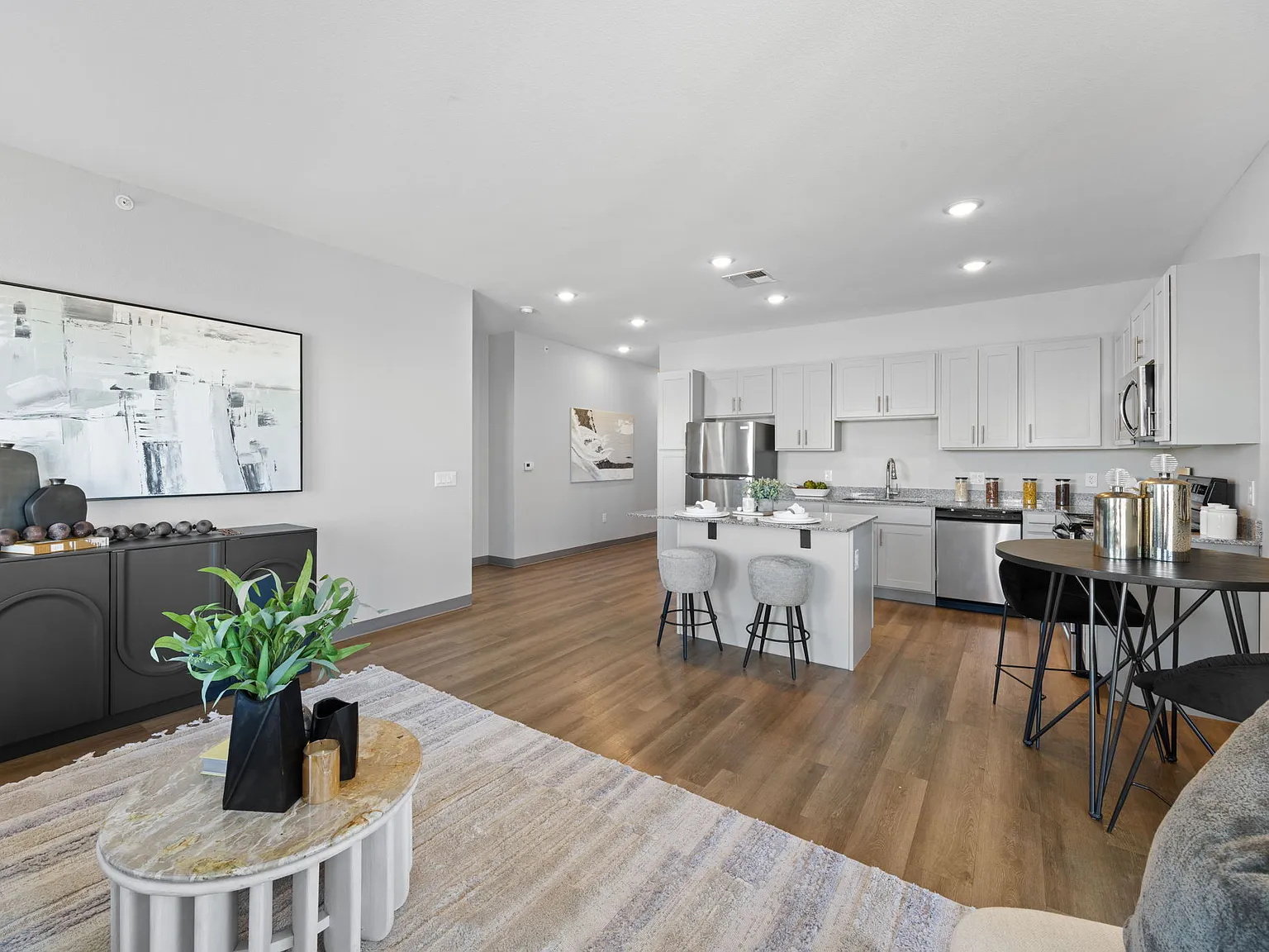 Copa Flats — Photo 3