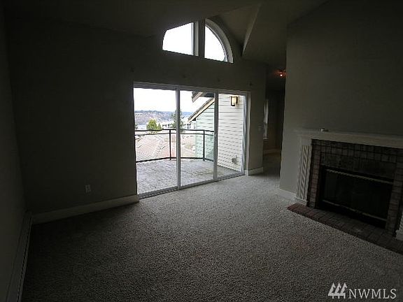 3rd image of 3008 N Narrows Dr