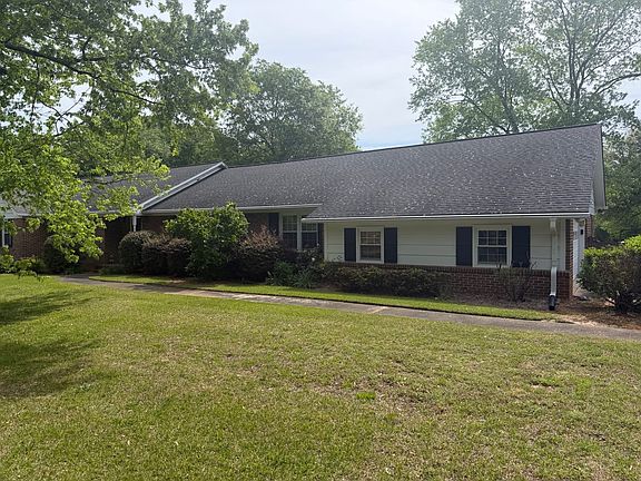 4th image of 210 Redcliffe Rd