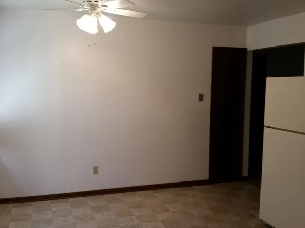Walnut St 2115
