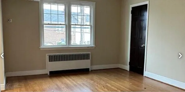 1 Oakwood St #1 — Photo 2