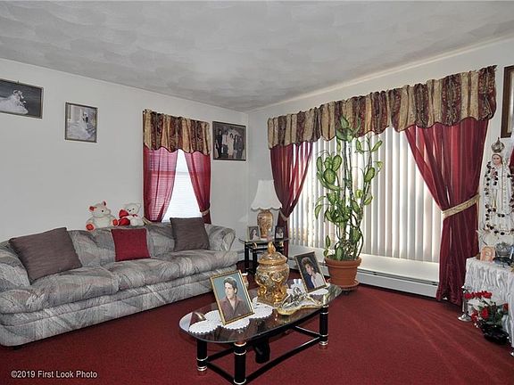 4th image of 41 Skycrest Ave