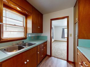 210 Campus Ave, Ames, IA 50014