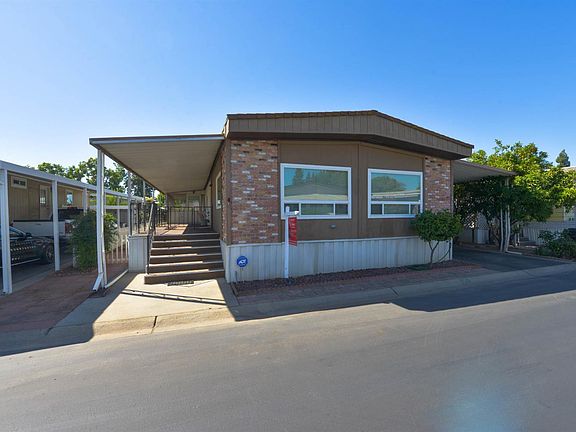 2nd image of 2706 W Ashlan Ave Spc 125