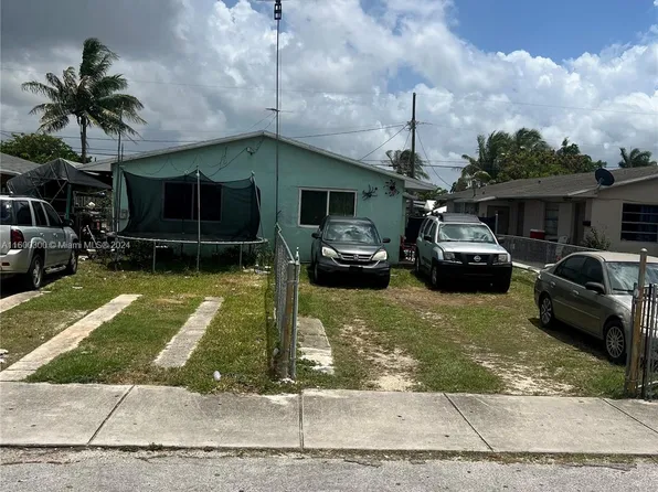 1100 NW 11th St, Homestead, FL 33030