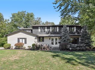 3265 Havel Dr, Beachwood, OH 44122