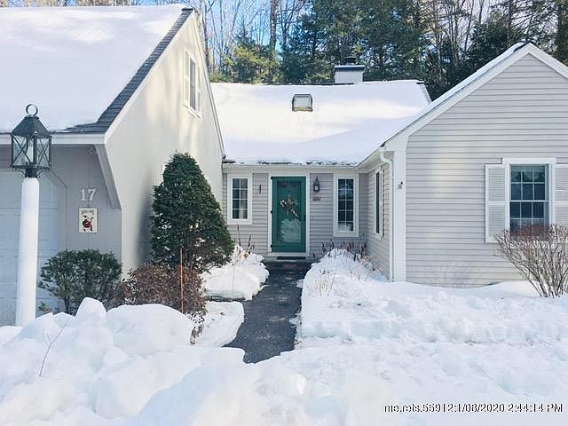 1st image of 17 Oakwood Ln #17