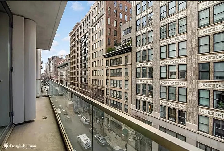 133 W 22nd St #5F — Photo 4