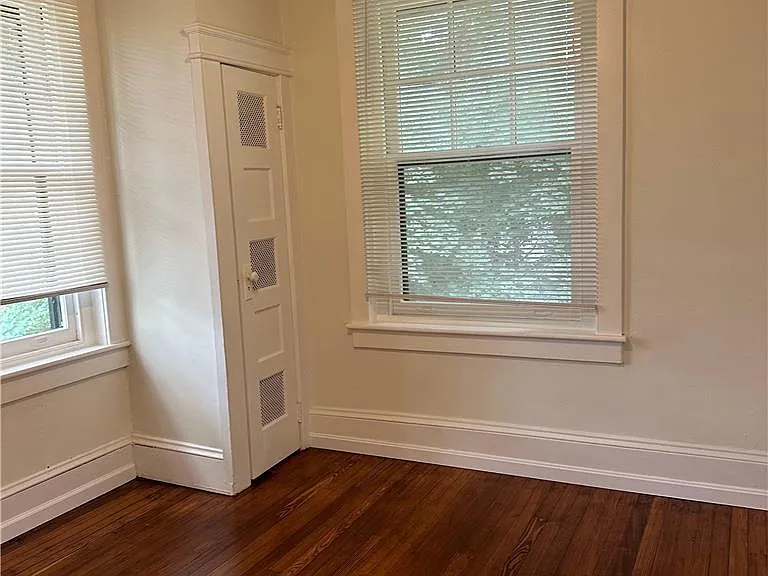 1722 W Market St #2B — Photo 8