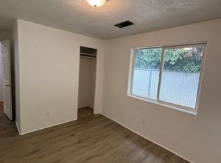 524 Mountain Ave, Central Pt, OR 97502