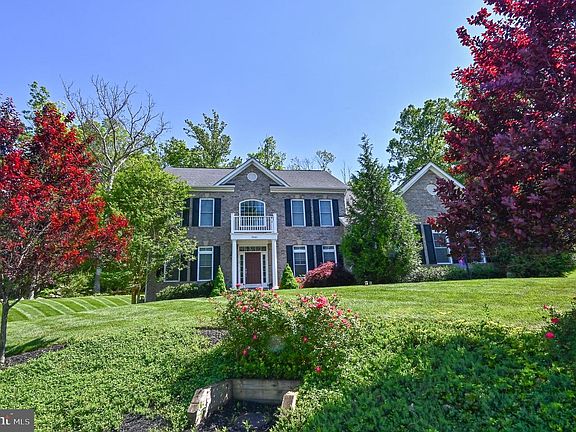 3rd image of 9043 John Sutherland Ln