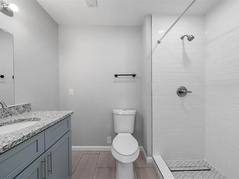 5399 Northland Dr NE #3 — Photo 18