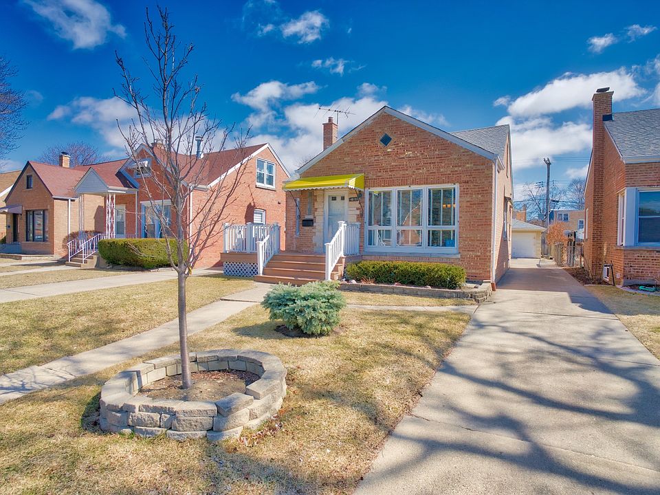 1st image of 4819 N Mulligan Ave