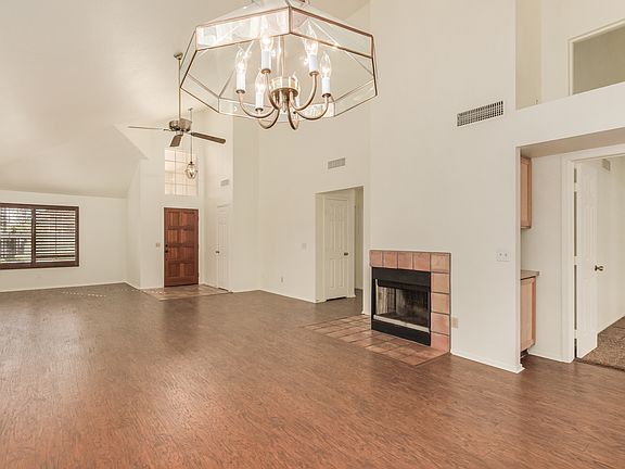 5th image of 2314 E Lakecrest Dr