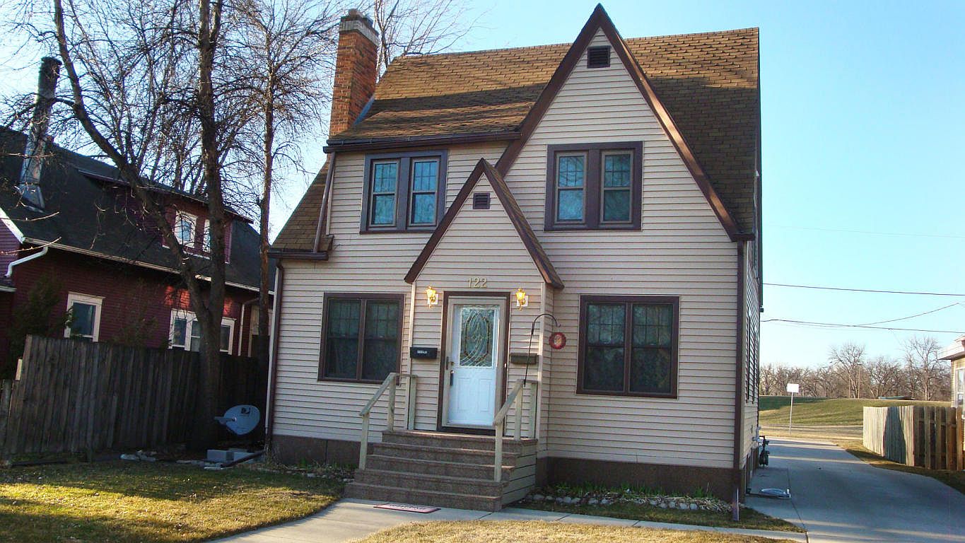 122 Conklin Ave, Grand Forks, ND 58203 Zillow